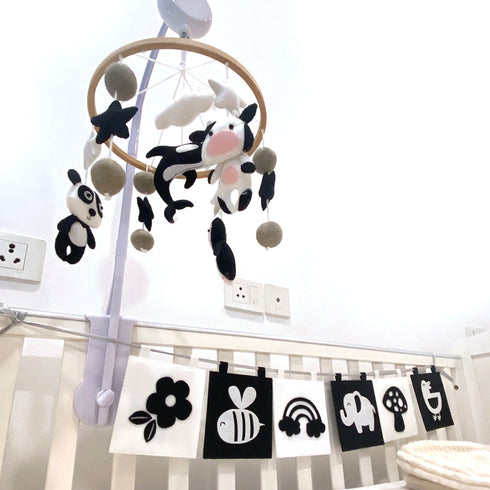 Monochrome Animals Baby Gift Bundle